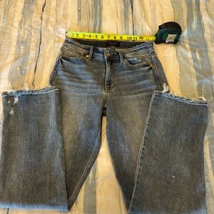 Like new Judy Blue dad jeans